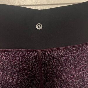 Lululemon Wunder Under Low-Rise Tights Black and Purple Leggings size 6